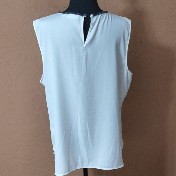 Liz Claiborne White Pleated Tank Top With Beaded Collar XL - Picture 6 of 7